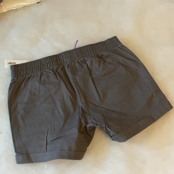 Cuffed Twill Pull-On Shorts for Girls - Picture 3 of 3